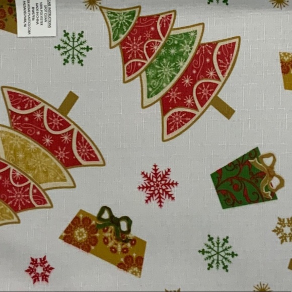 Christmas Printed Linen Fabric Placemats Reversible Holiday 12X18 in White Multi - Picture 5 of 11